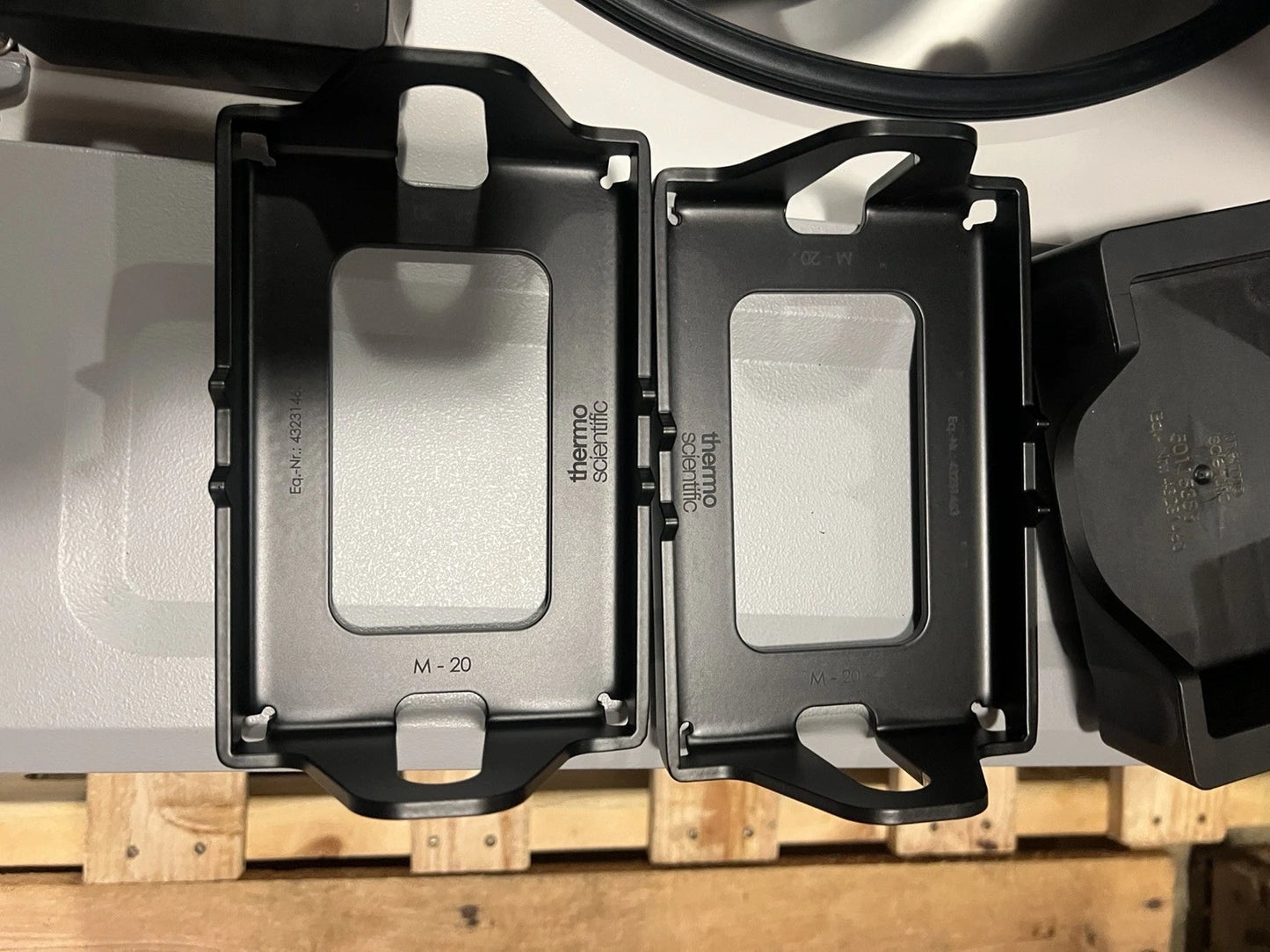 2023 Thermo Scientific Sorvall X4R Pro-MD Benchtop Centrifuge and MD-20 Plate Carrier