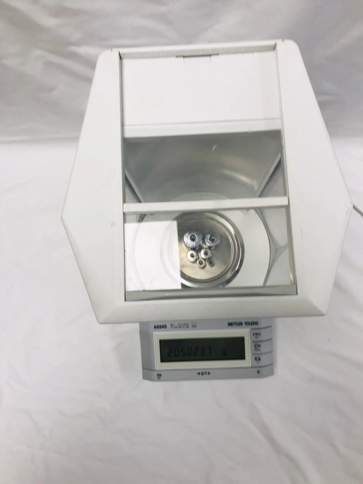 Mettler Toledo AG245 Analytical Balance Scale Tested Working Video
