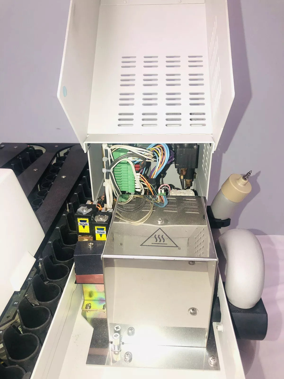 Agilent G1888 Network Headspace Sampler G1888A Power Up Tested Video