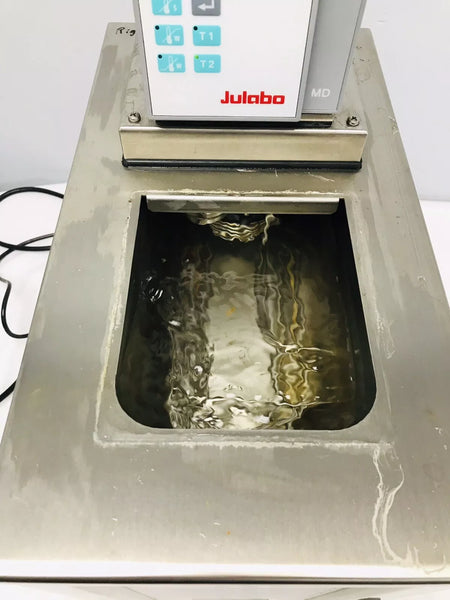 Julabo F25 with MD Controller Heating / Refrigerated Circulator Tested Working
