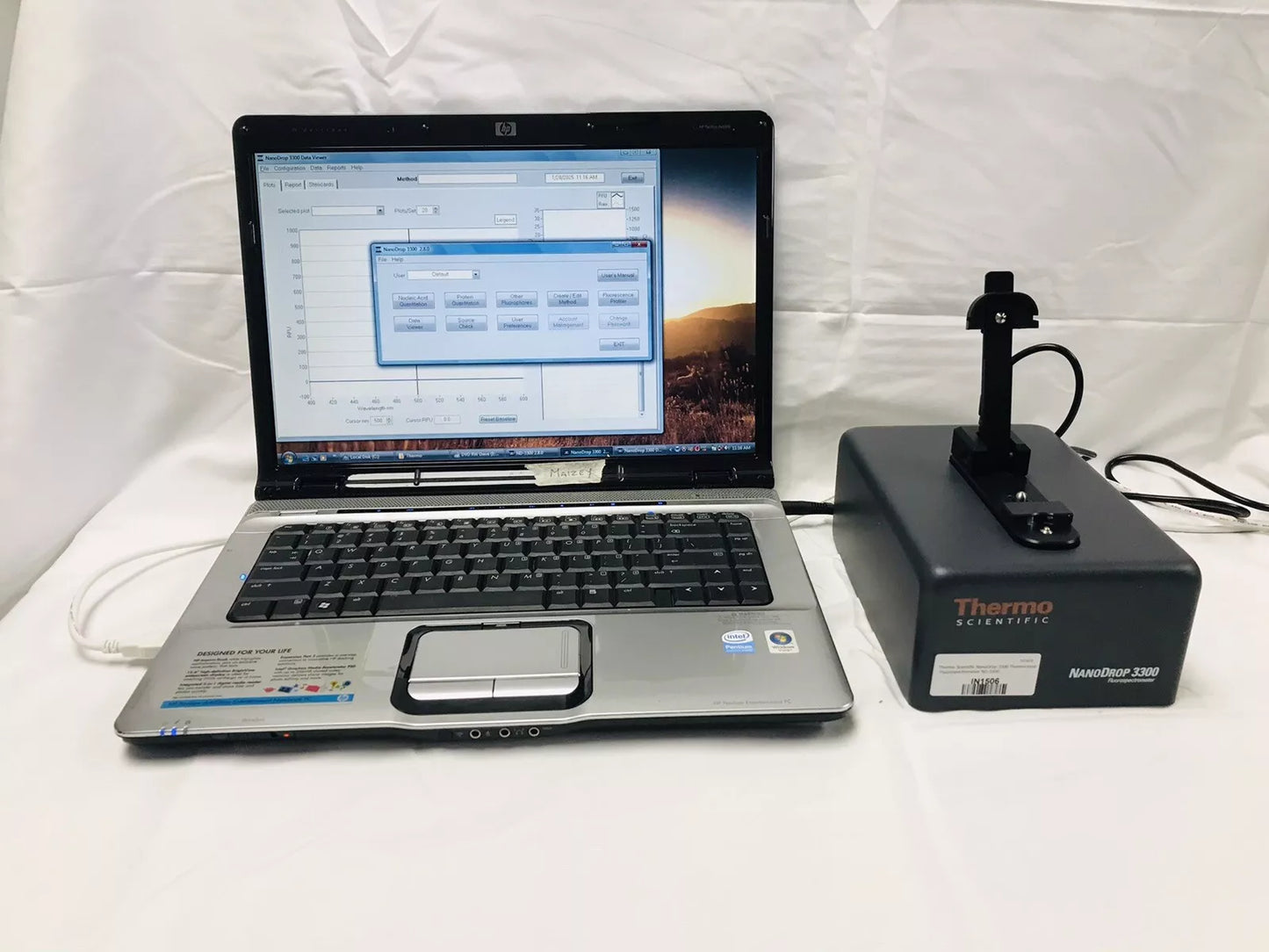 Thermo Scientific NanoDrop 3300 Fluorescence Fluorospectrometer ND-3300 UV - Vis