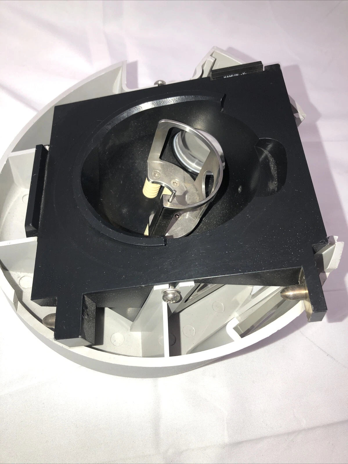 Agilent G1948A Electrospray Ionization Source for 1100 LC/MSD Mass Spectrometer