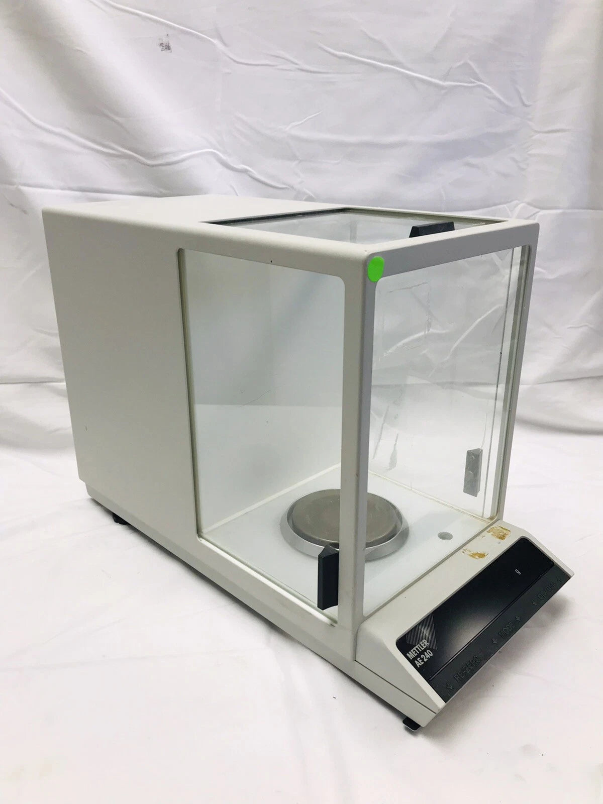Mettler AE240 AE 240 Digital Lab Scale Balance Analytical Delta Range 0.1 mg