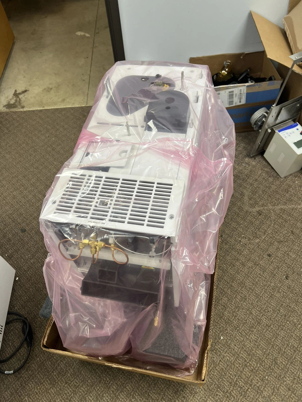 Agilent Intuvo 9000 G3950A GC System