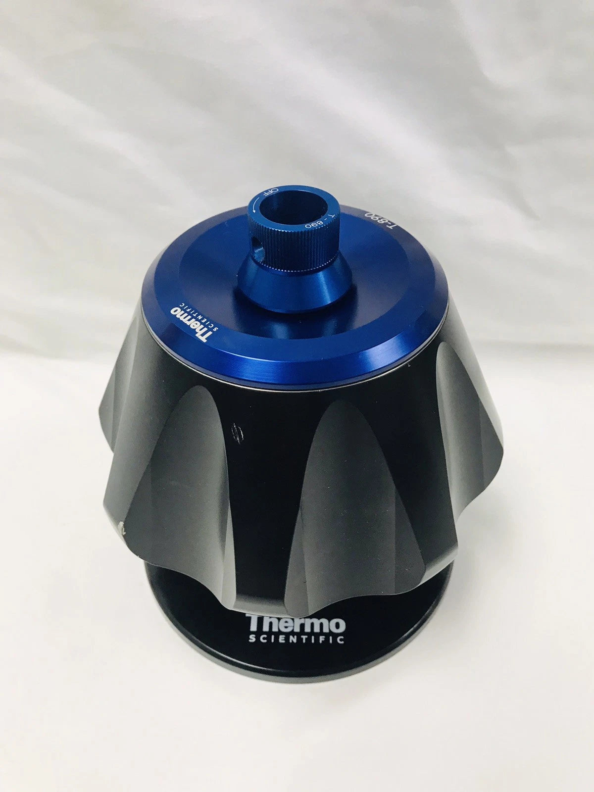 Thermo Scientific Fixed Angle Rotor T-890 8 x 12.5 mL 11690