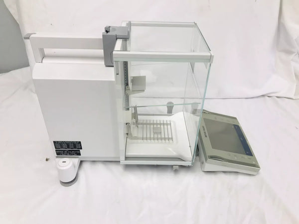 Mettler-Toledo XP105DR Analytical Balance Scale with P25 Printer Working Video