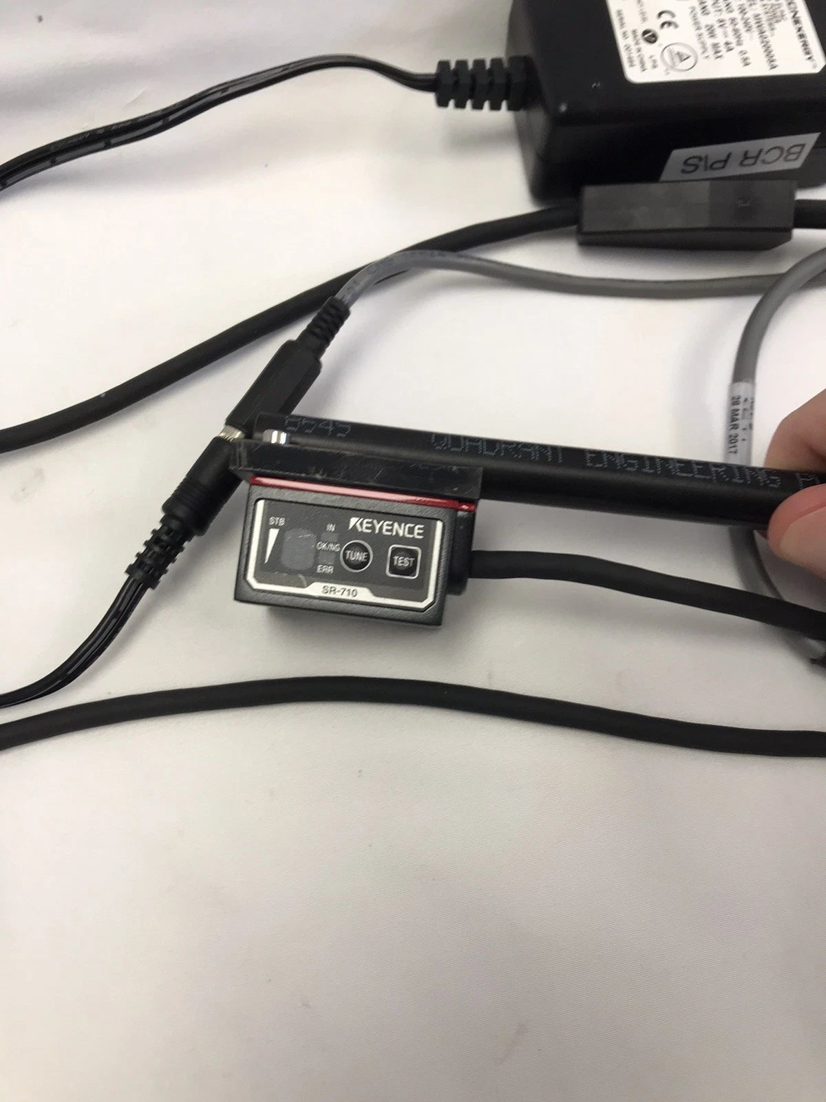 Keyence SR-710 Barcode Reader with Power Supply and Cords Tested Working Video