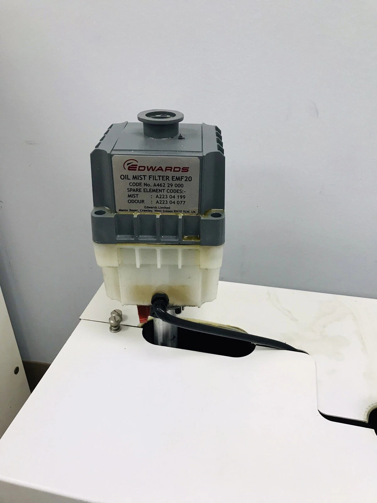 Edwards 30 E2M30 Dual Stage Vacuum Pump w/ Agilent G3199B Quiet Cover II + EMF20