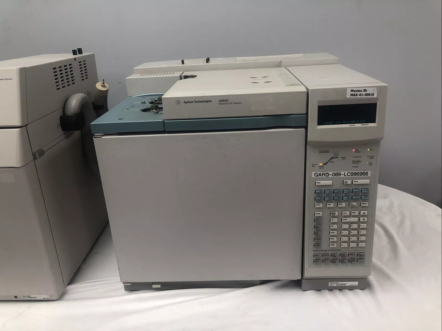 Agilent 6890N Network GC with G1888 Network Headspace Sampler System