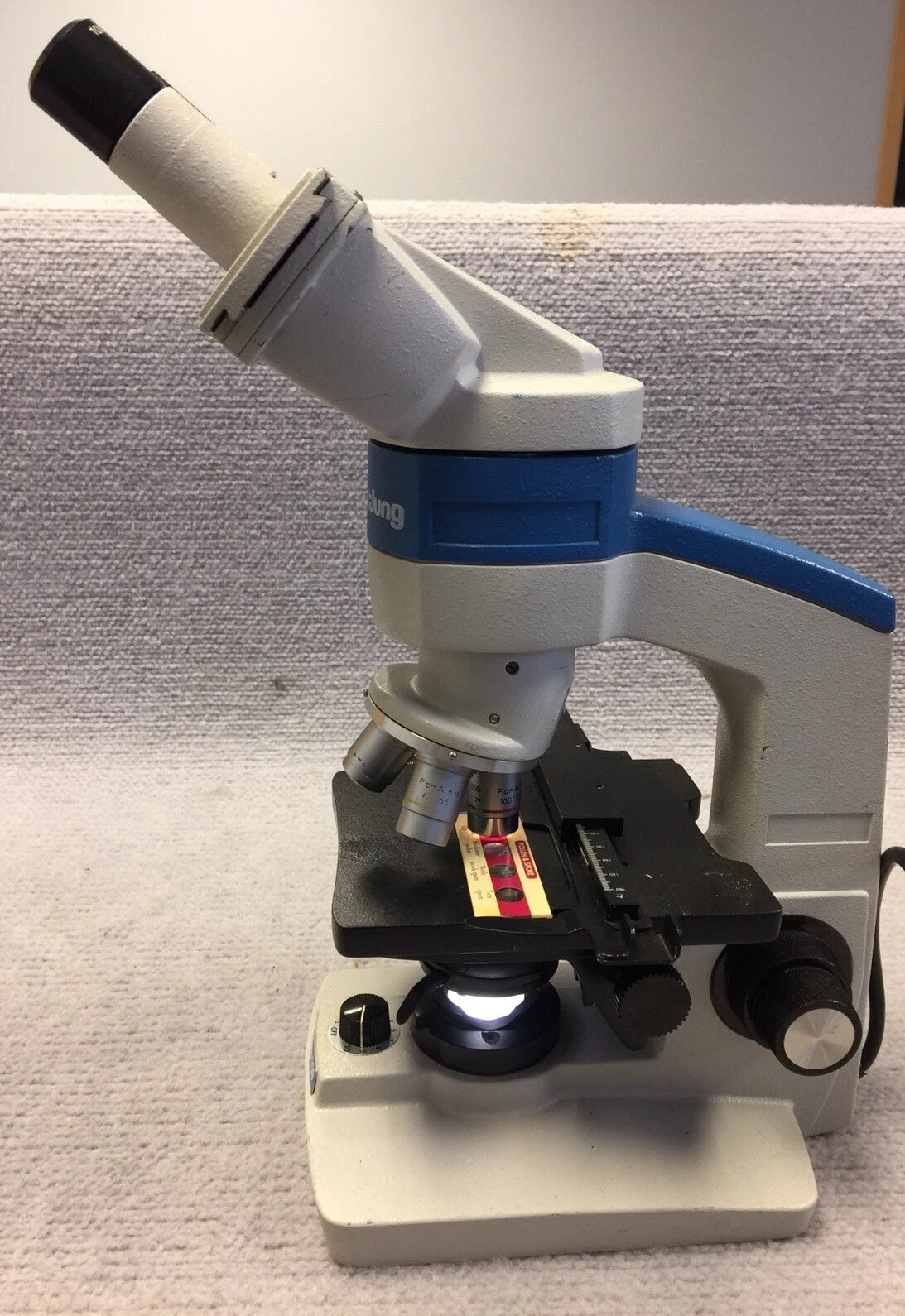 Reichert Jung Series 150 Laboratory Microscope With 4 Objectives tested warranty
