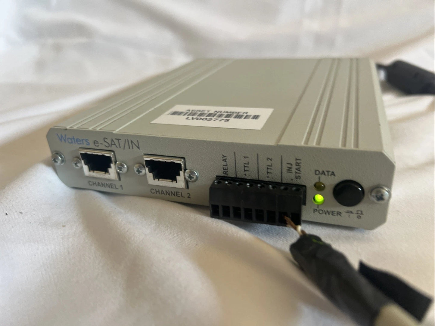 Waters eSAT/In Analog to Digital Interface Box with cables