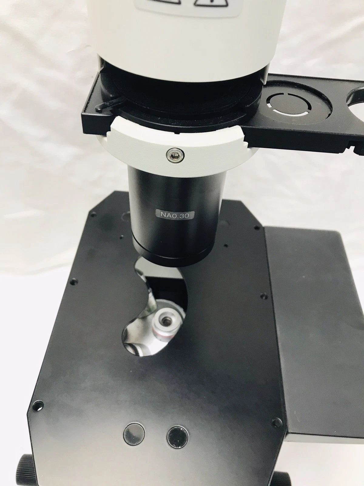 Olympus Microscope CK30 Inverted with Phase Contrast CK30-F100 4x 10x 20x 40x