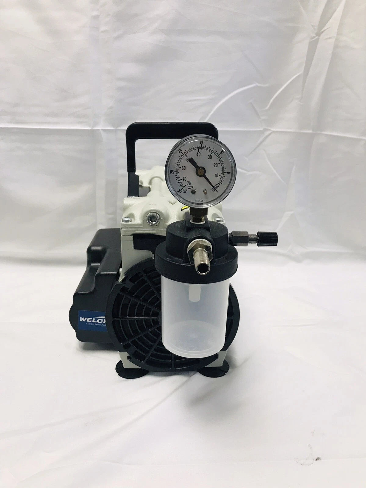 Welch 2561B-50 Piston Vacuum Pump 0.333 hp 1 Phase 115V AC Tested Working