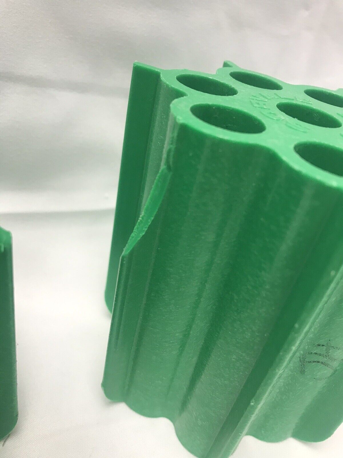 Lot of 2 Slightly Damaged Sorvall 00447 Adapter 15mL 17x120mm Conical 8-place