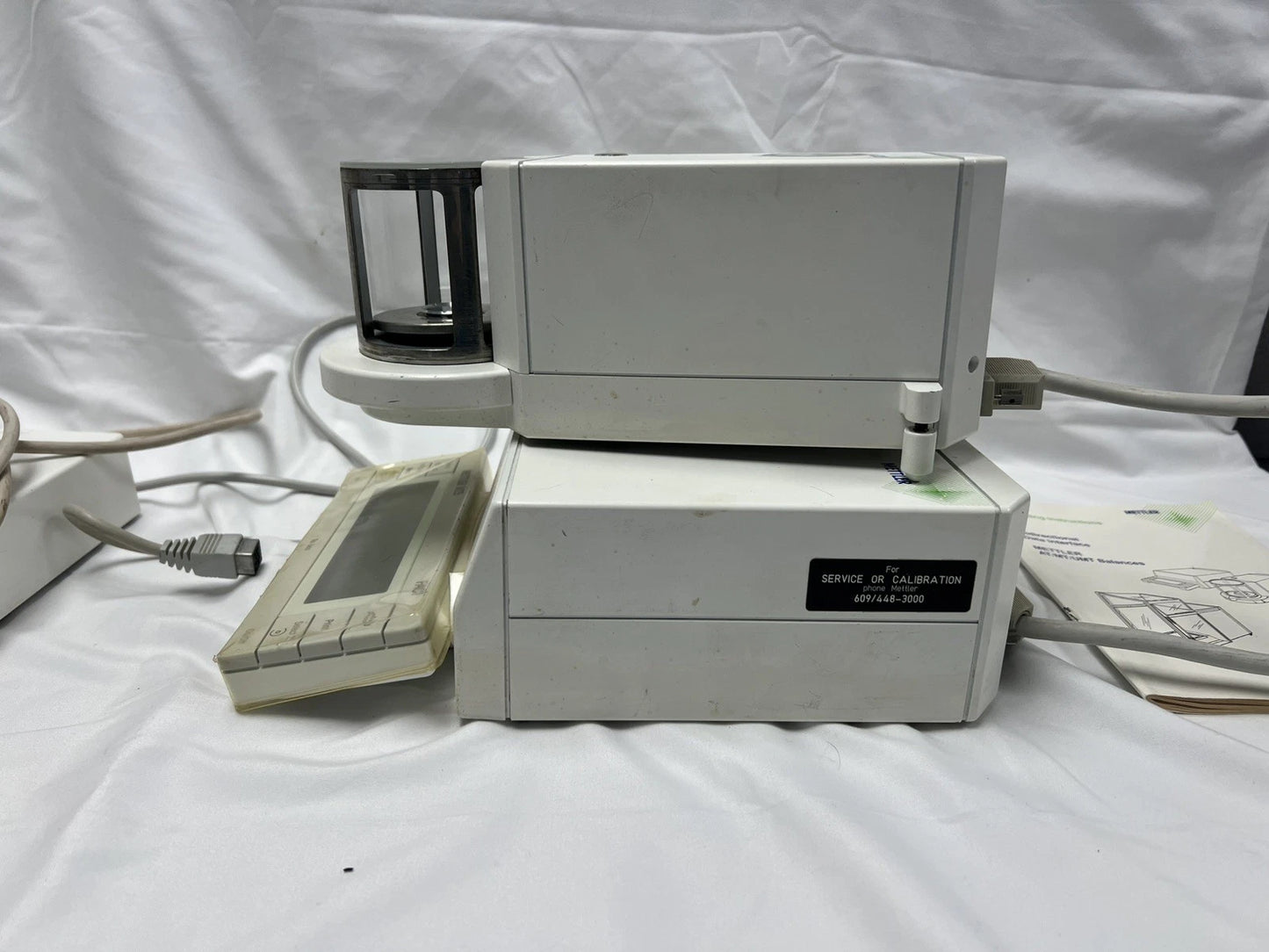 Mettler Toledo MT5 Micro Analytical Balance - Mettler Toledo MT5 Ultra Microbalance 5 1g x 1µg