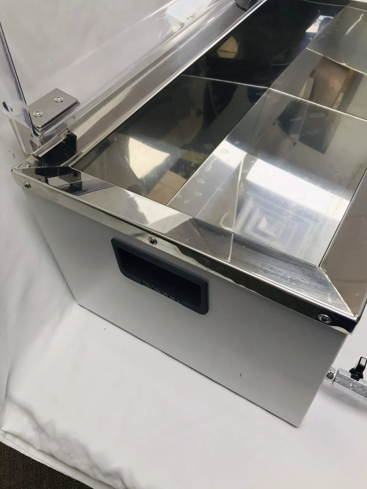 Julabo PURA 22 Water Bath W/ Lift up Cover & Test Tube Rack 20002866 230v Tested