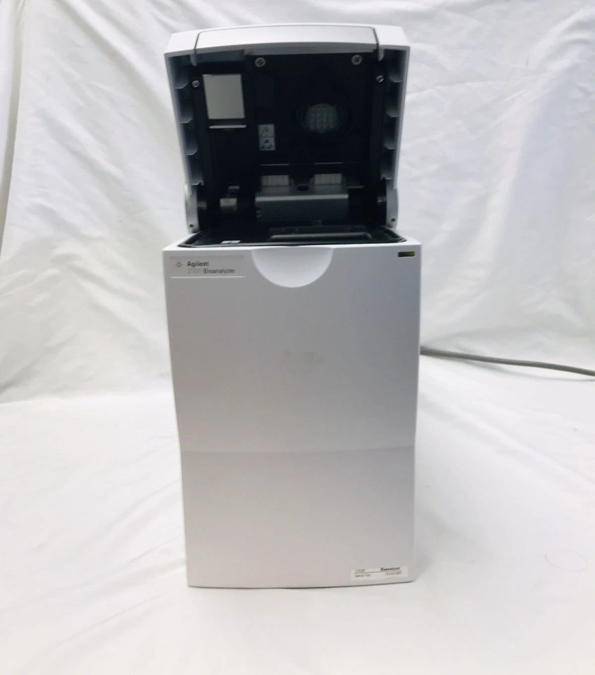 Agilent 2100 Bioanalyzer G2939B DNA Chip Reader