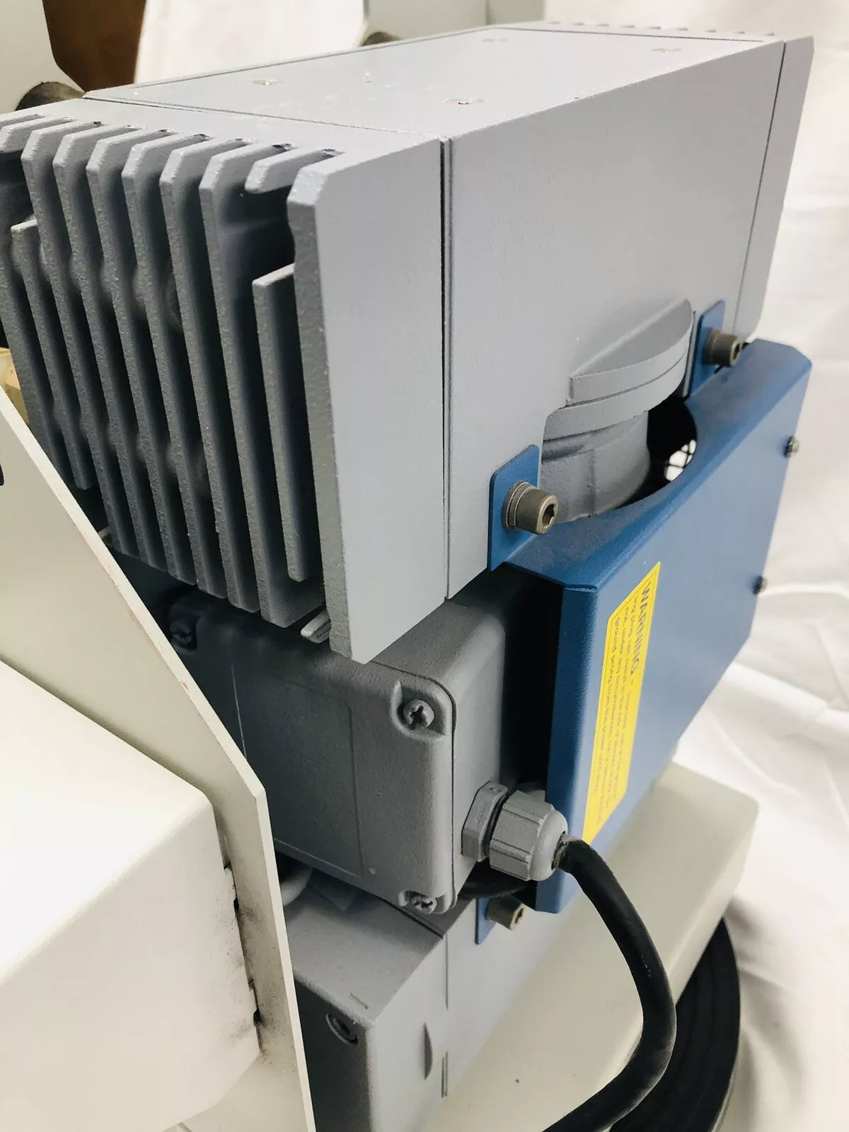 Thermo OFP400-115 Oil Free Vacuum Pump Savant Fisher