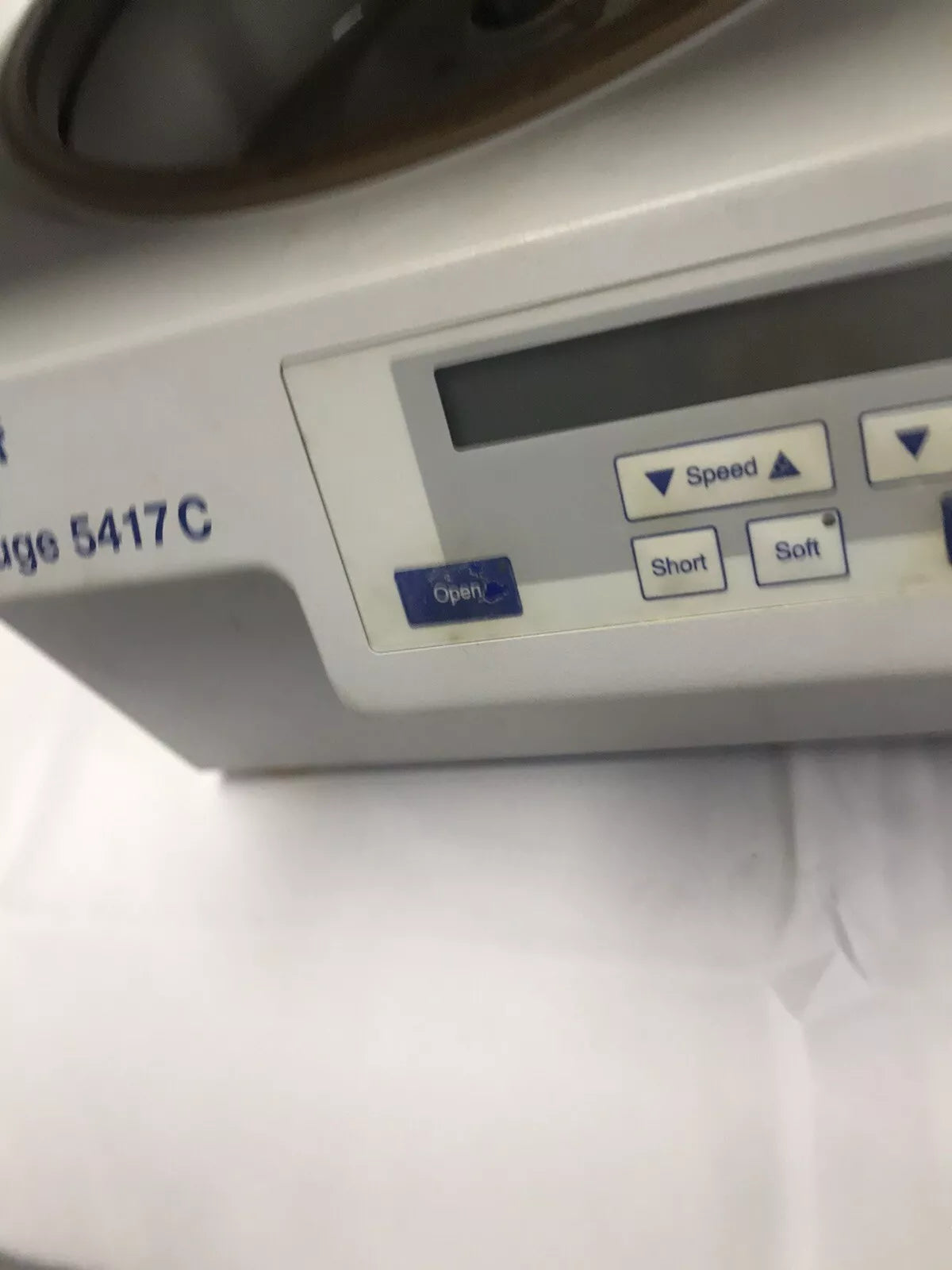 Eppendorf 5417C Centrifuge NO POWER No rotor for parts or repair