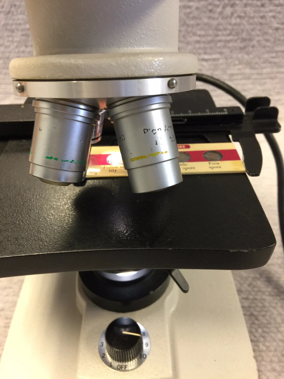 Reichert Jung Series 150 Laboratory Microscope With 4 Objectives tested warranty