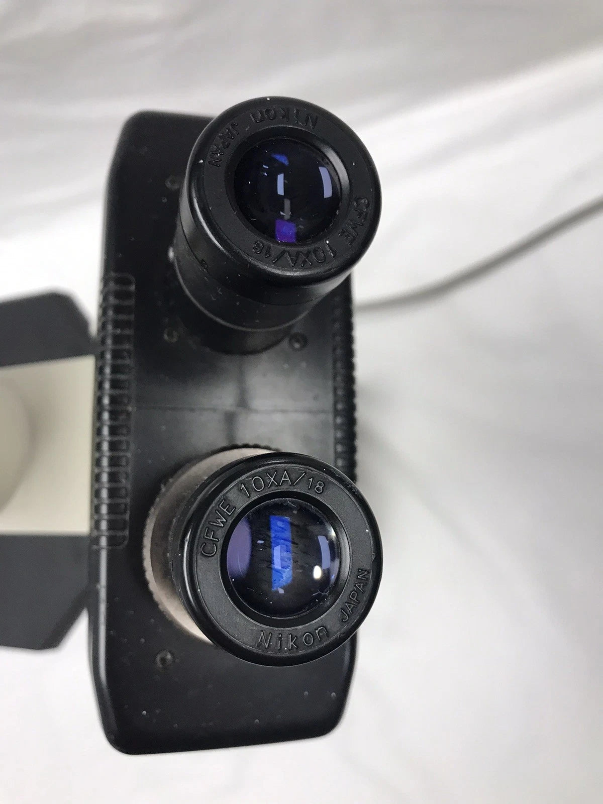 Nikon Inverted Microscope TMS with 3 Objectives AS-IS Parts / Repair 4x 10x 20x