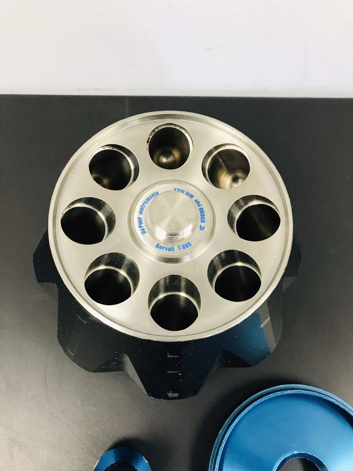 Thermo Scientific Du Pont Sorvall T-865 Fixed Angle Rotor 8 x 36 mL 65.000rpm