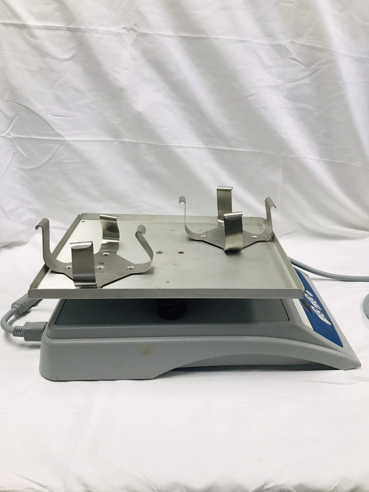 VWR Shaker 12620-926 Orbital Laboratory Shaker Digital