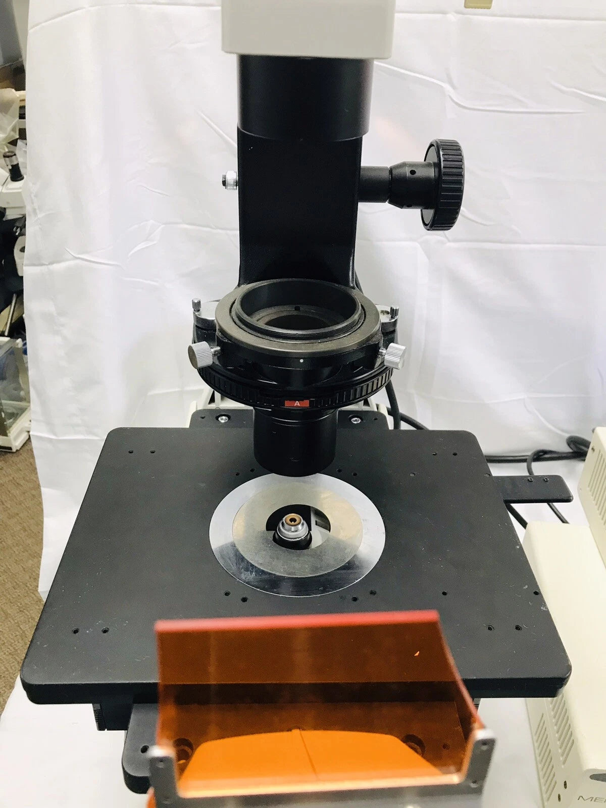 Nikon Eclipse TE200 Phase Fluorescence Microscope Light source 2 Objectives