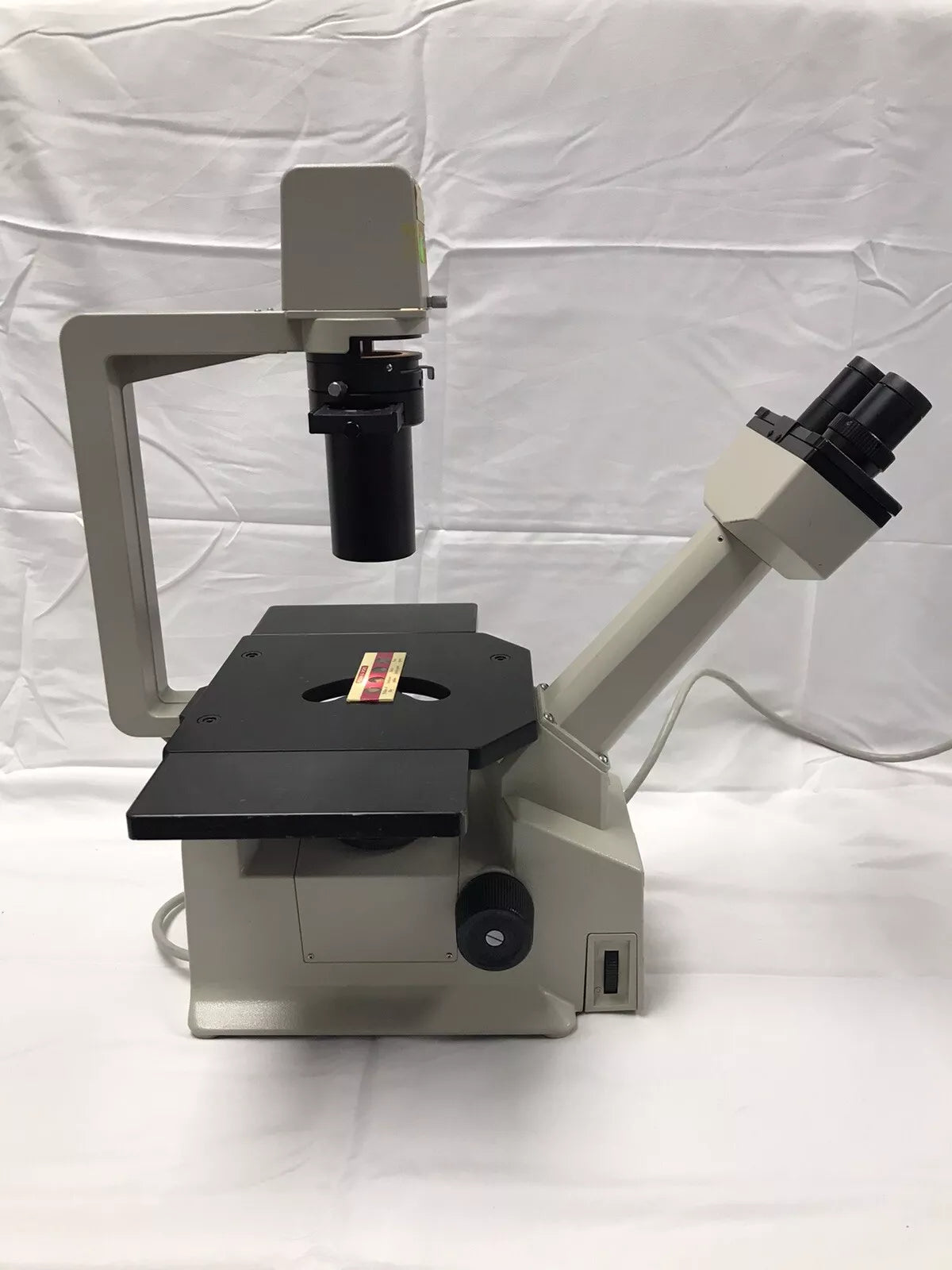 Nikon TMS Inverted Phase Contrast Microscope 3 Objectives 4x 10x 20x