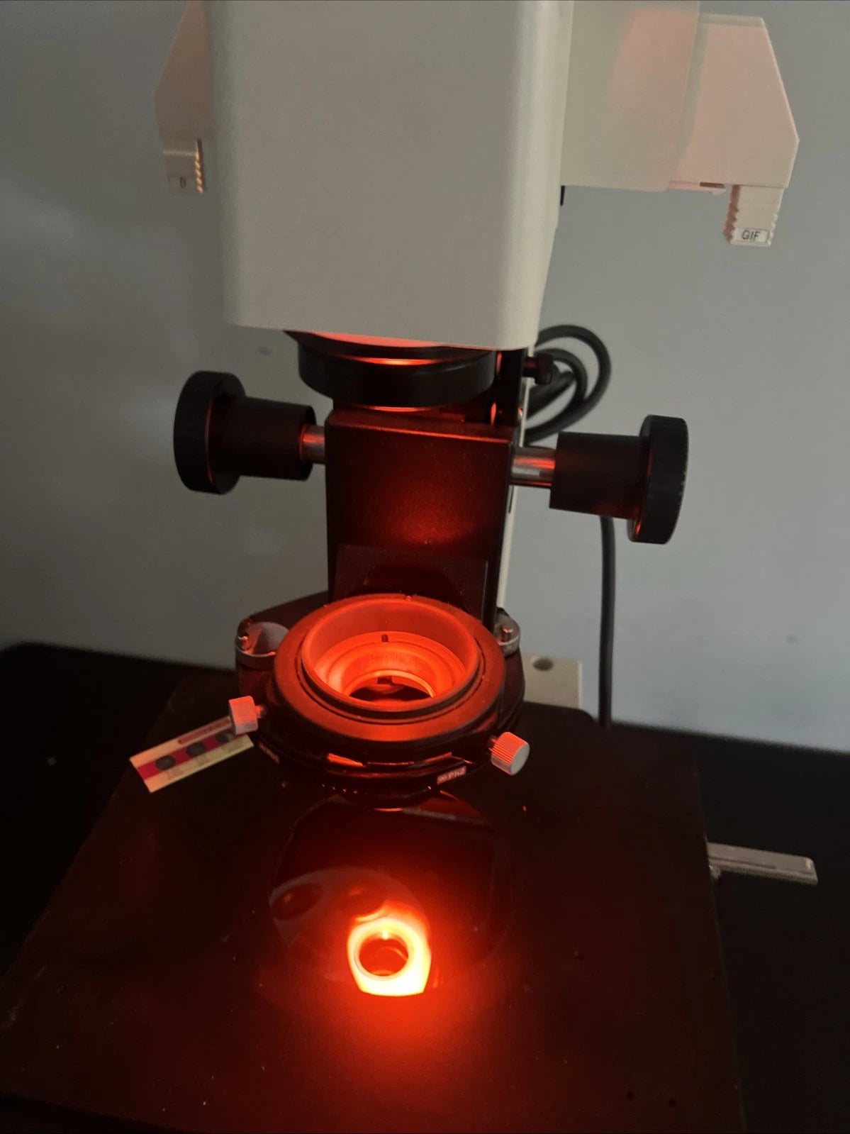 Nikon Eclipse TE2000-U Microscope