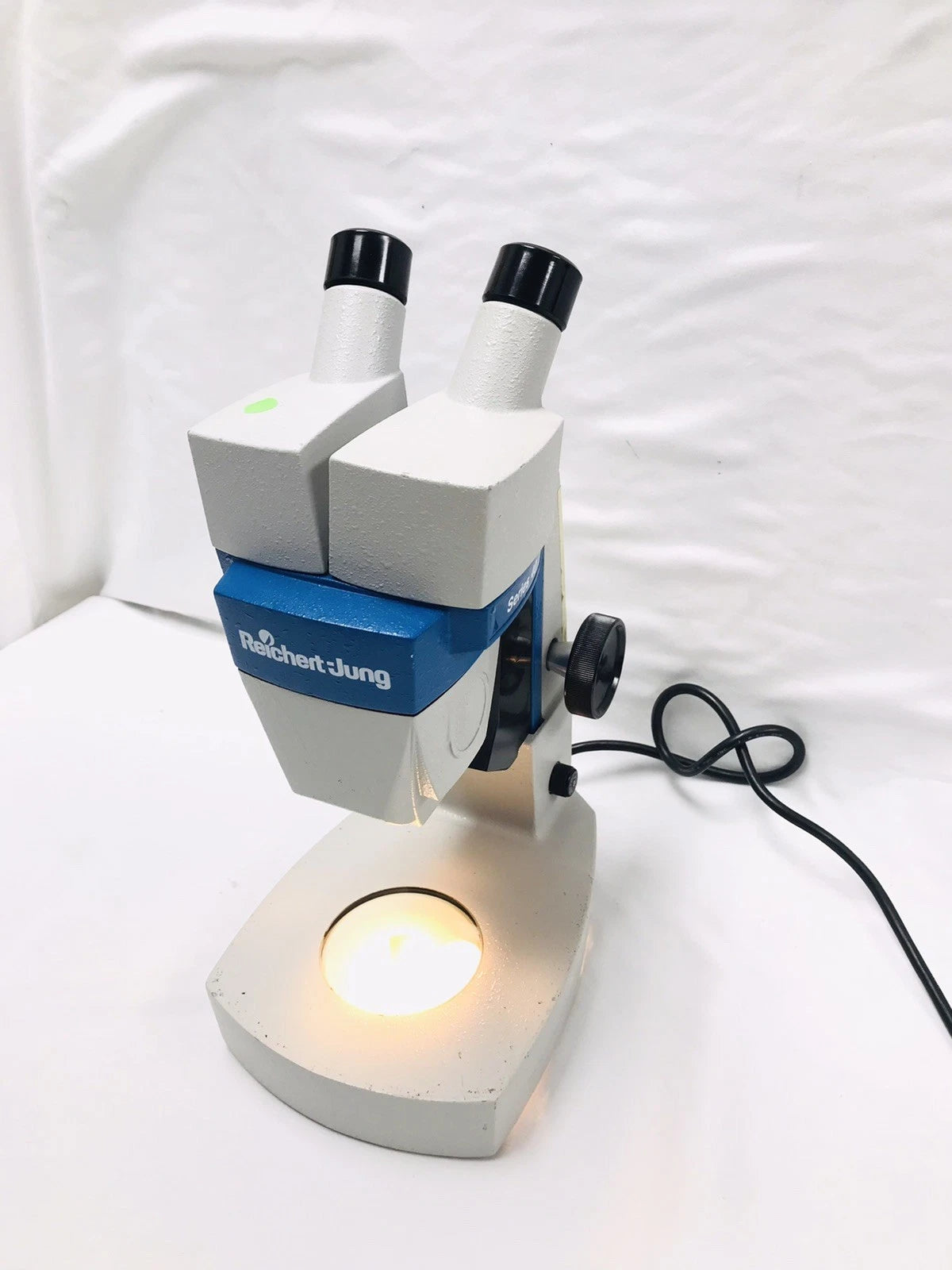 Reichert-Jung Series 40 Stereoscopic Teaching Microscope WELL MAINTAINED