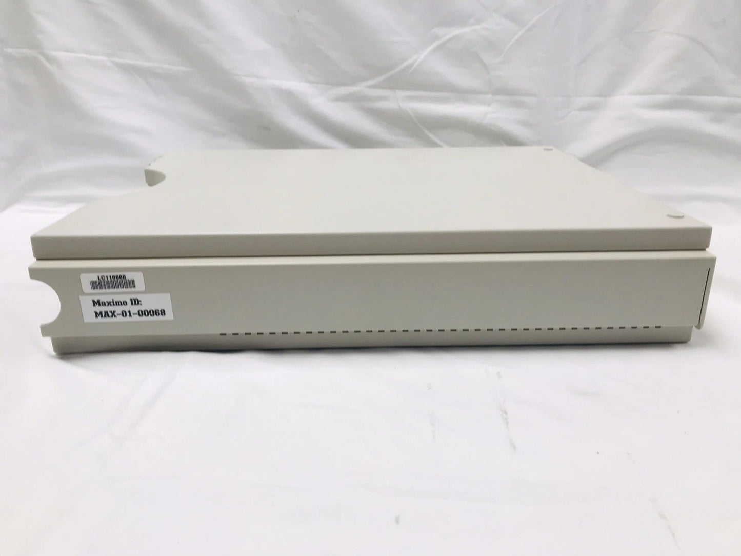 Agilent G1379A 1100 Series HPLC 4-CH HPLC Vacuum Micro Degasser