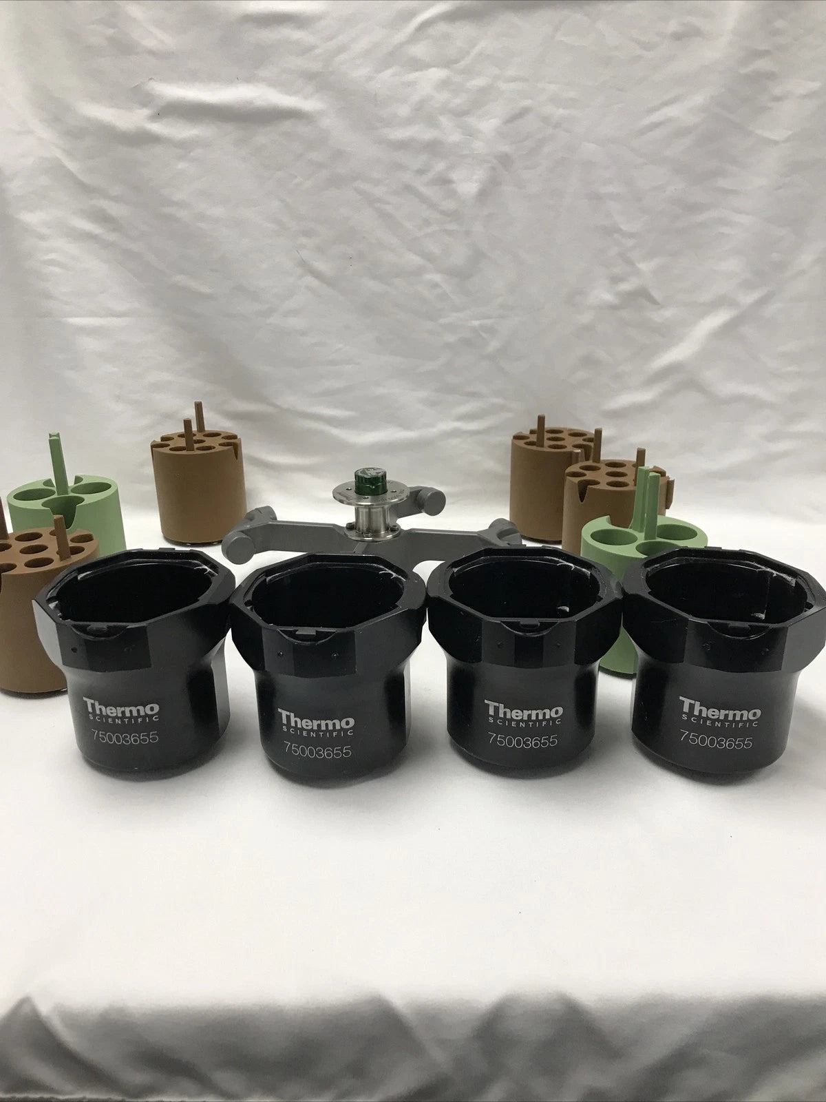 Thermo Scientific TX-400 75003181 Swing Bucket Rotor w/ 75003655 Buckets Adapter