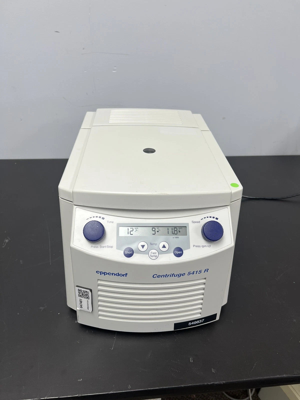 Eppendorf 5415R Refrigerated Centrifuge w/ F45-24-11 Rotor 5415 R Tested Working