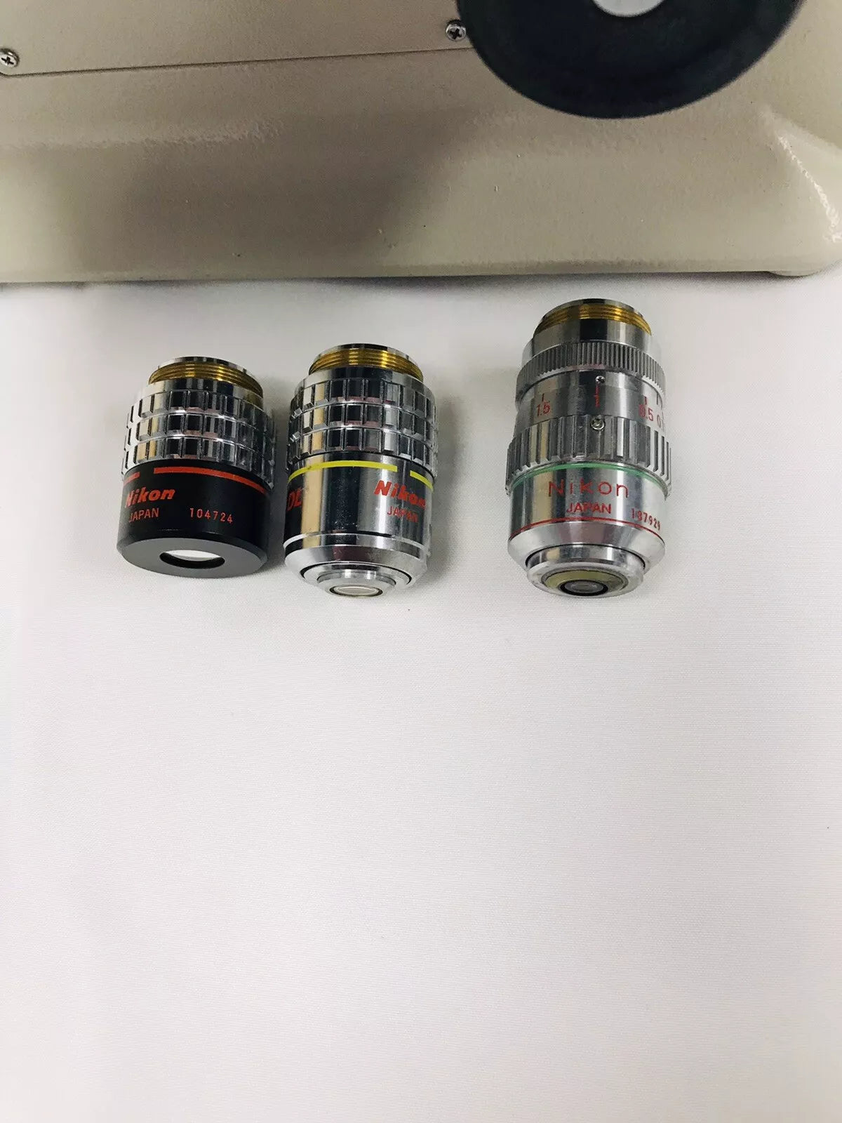 Nikon TMS Inverted Phase Contrast Microscope 3 Objectives 4x 10x 20x