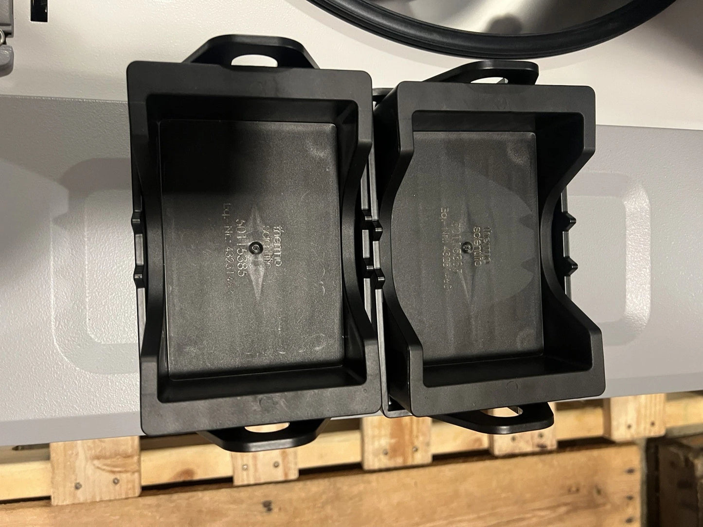 2023 Thermo Scientific Sorvall X4R Pro-MD Benchtop Centrifuge and MD-20 Plate Carrier