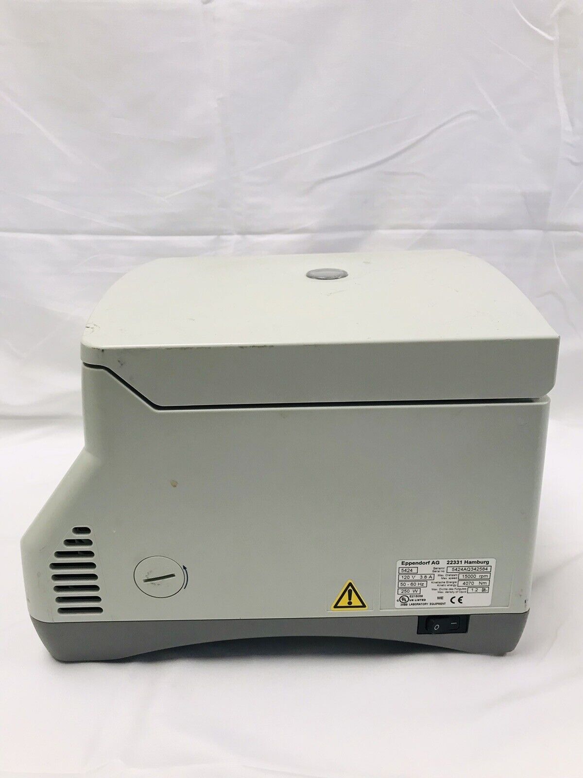 Eppendorf 5424 Digital Centrifuge Microfuge For Parts