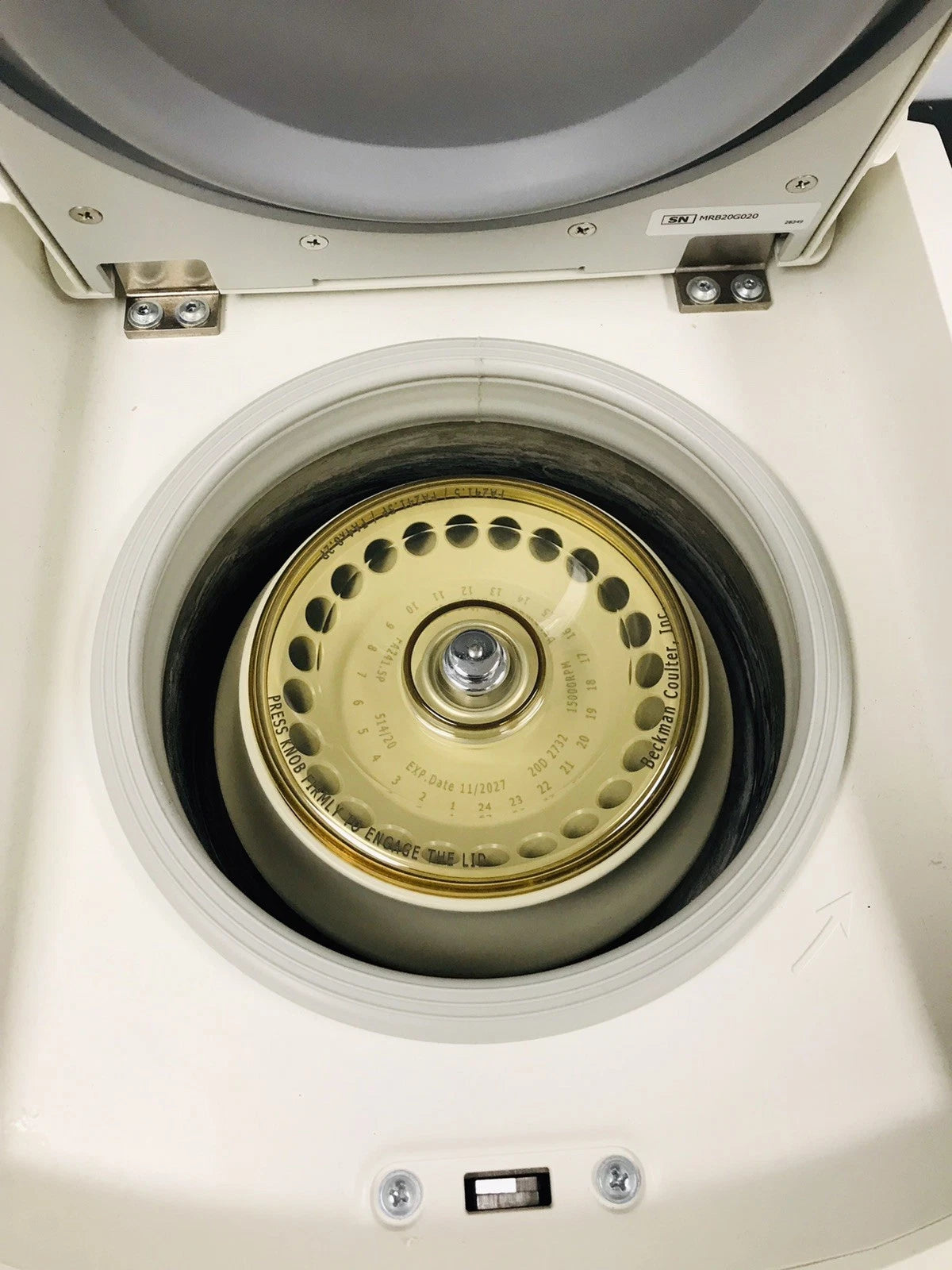 Beckman Coulter Refrigerated Microfuge 20R with Rotor W/Lid Tested Video B31612