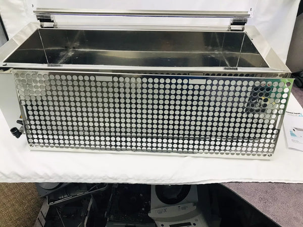 Julabo PURA 30 Water Bath W/ Lift up cover and TT bottom rack 220v TESTED