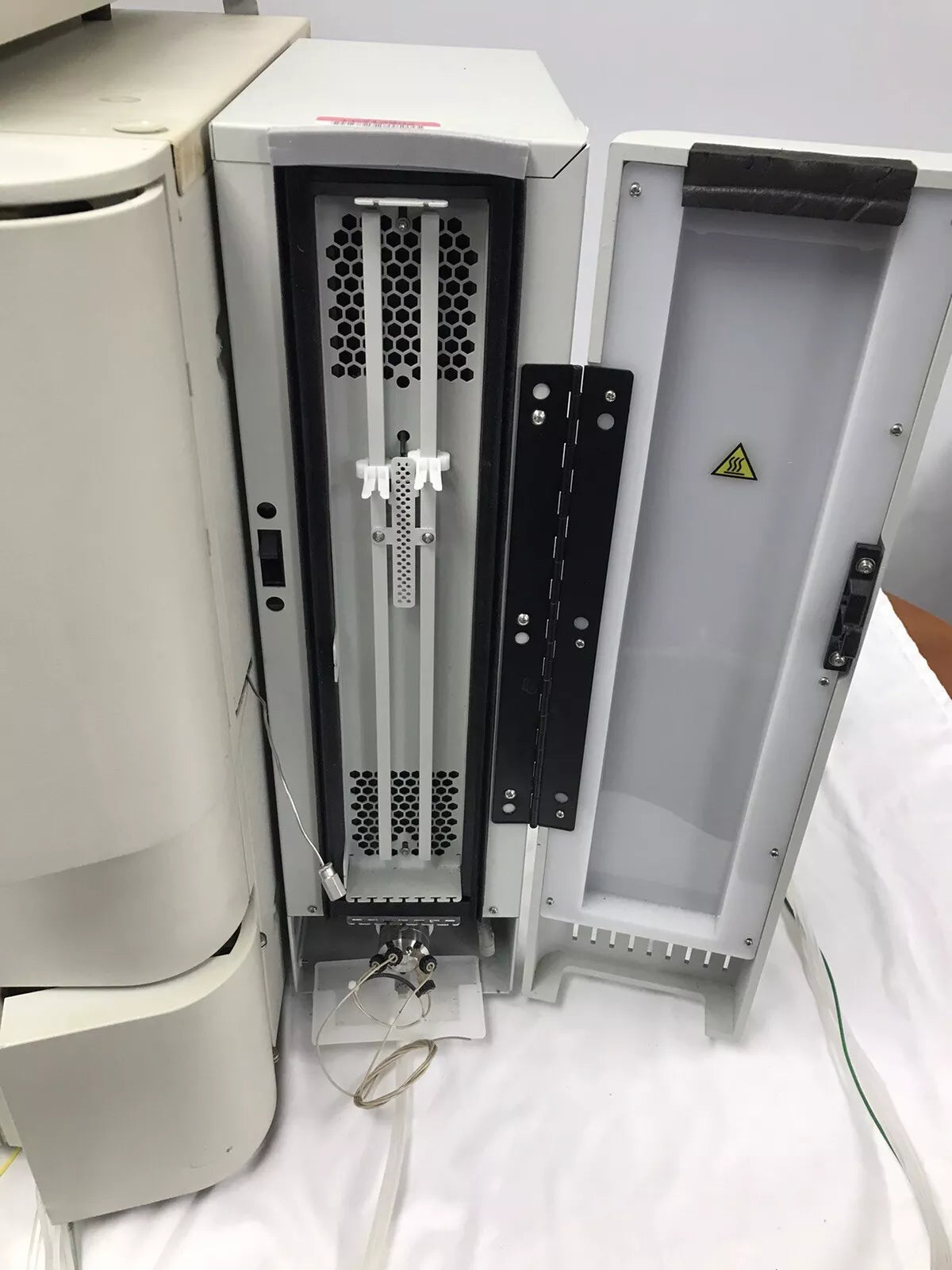 Waters Alliance 2695 HPLC Separations Module & 2497 DAD Detector & Column Heater
