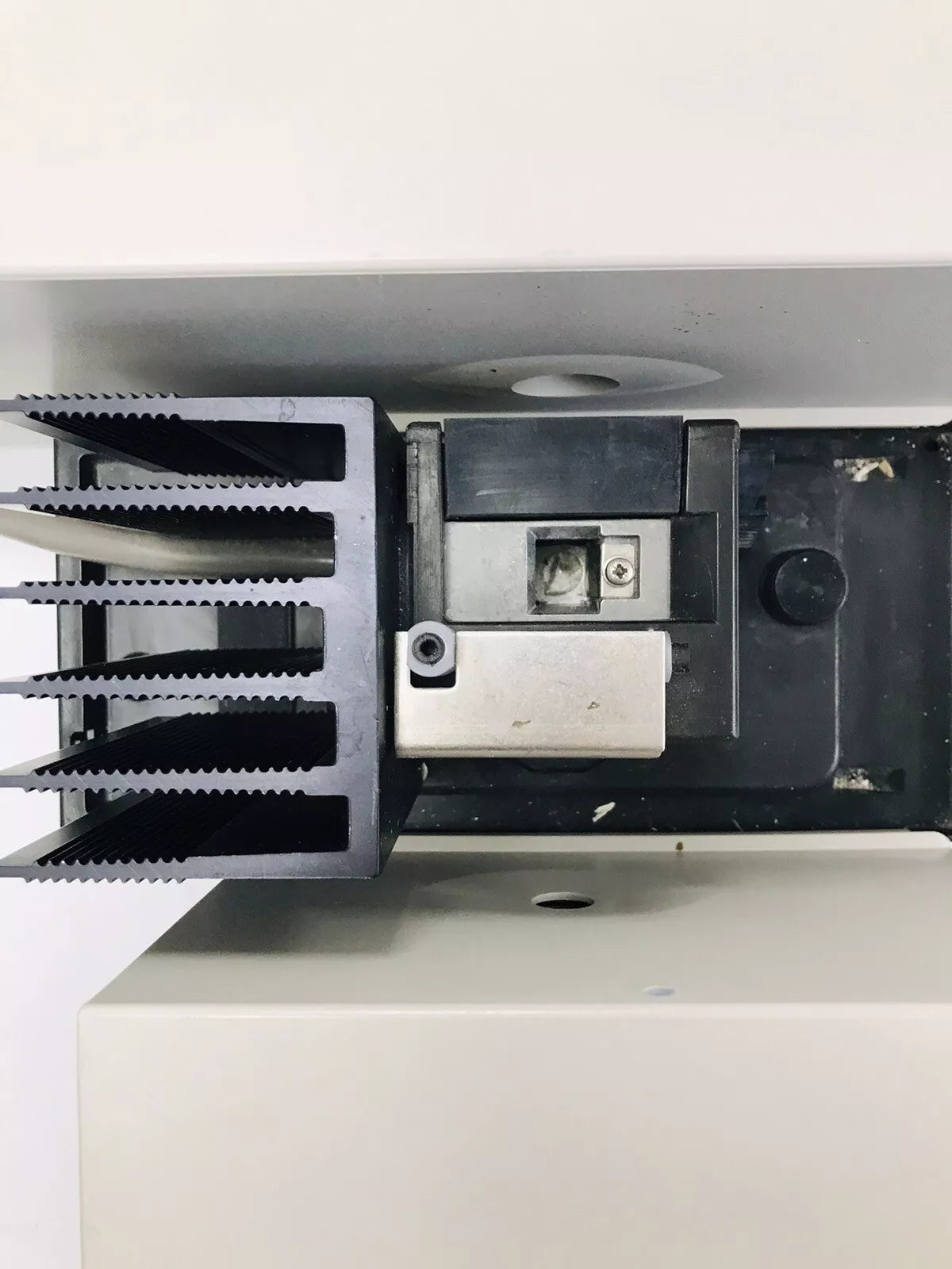 Agilent 8453 Uv-Visable Spectrophotometer with Peltier Cell Holder G1103A Tested
