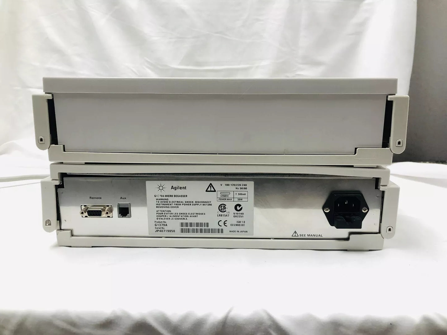 Agilent HP 1100 HPLC G1322A Micro Vacuum Degasser w/ Solvent Tray