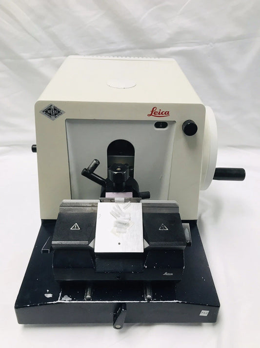 Leica  RM 2025 Manual Rotary Microtome 045728686 with Blade Holder warranty video
