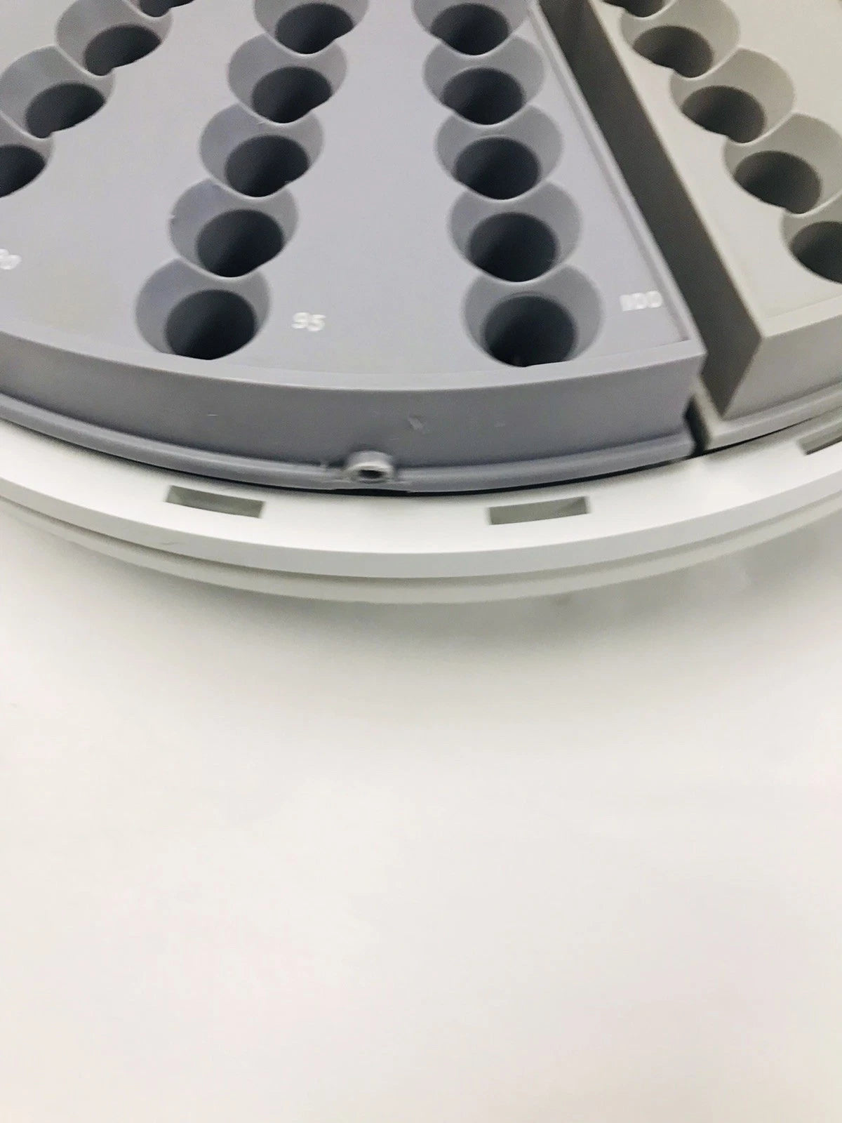 Agilent G2614A ALS 7683 Series Autosampler Vial Carousel Tray, for HP 6890 GC