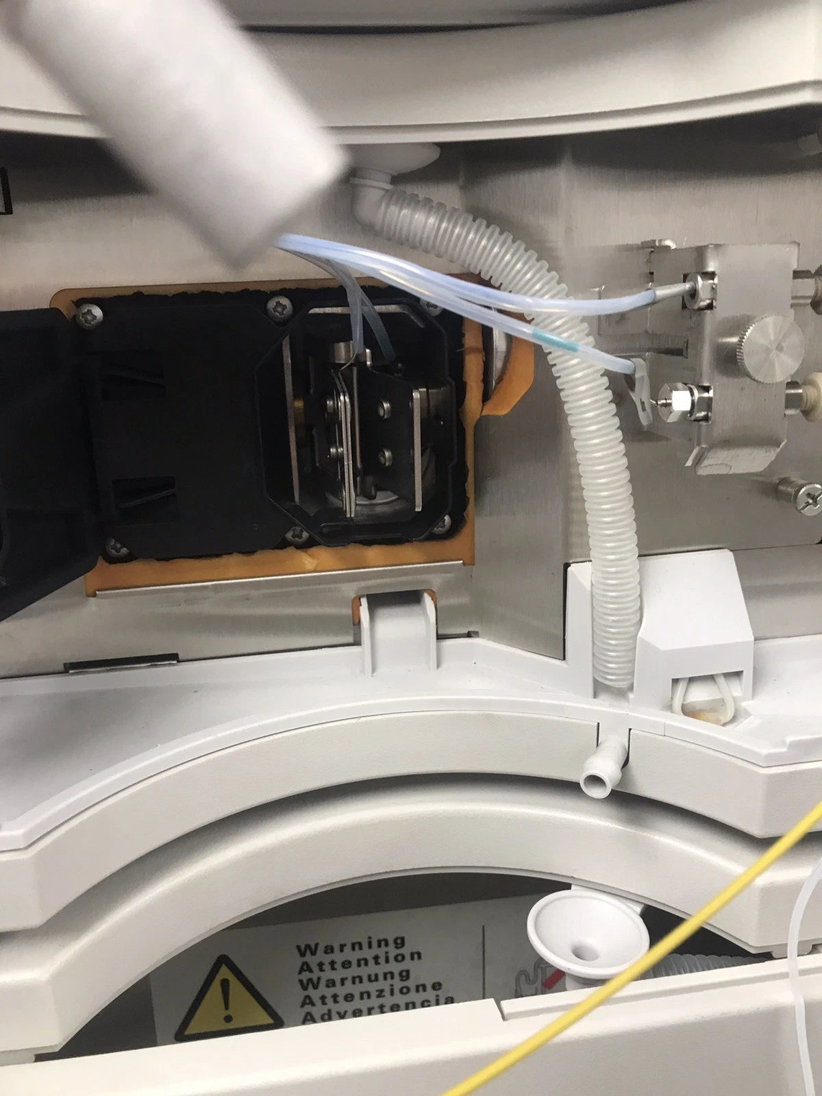 8pc, HP Agilent 1100 HPLC QuatPump, ALS, DAD, Colcom, Degasser, ALS Therm VWD Tray