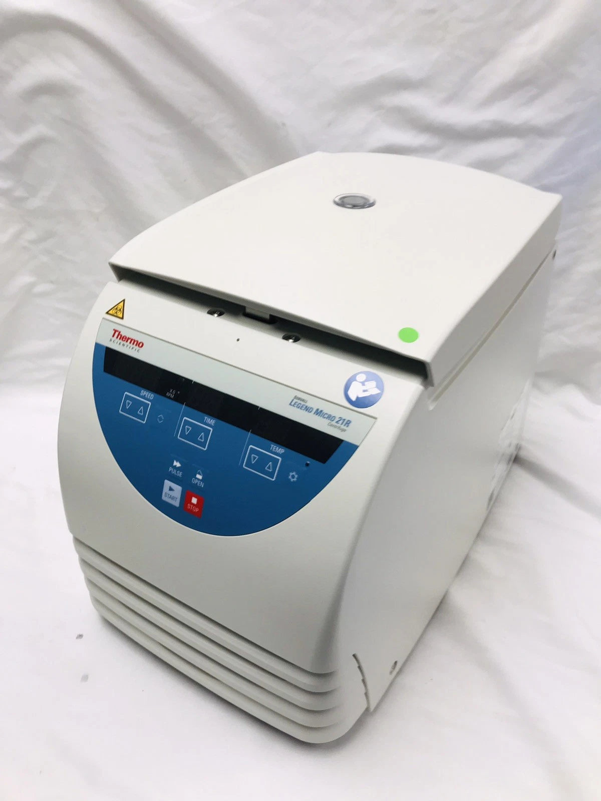 Thermo Sorvall Legend Micro 21R Refrigerated Centrifuge with 75003424 Rotor