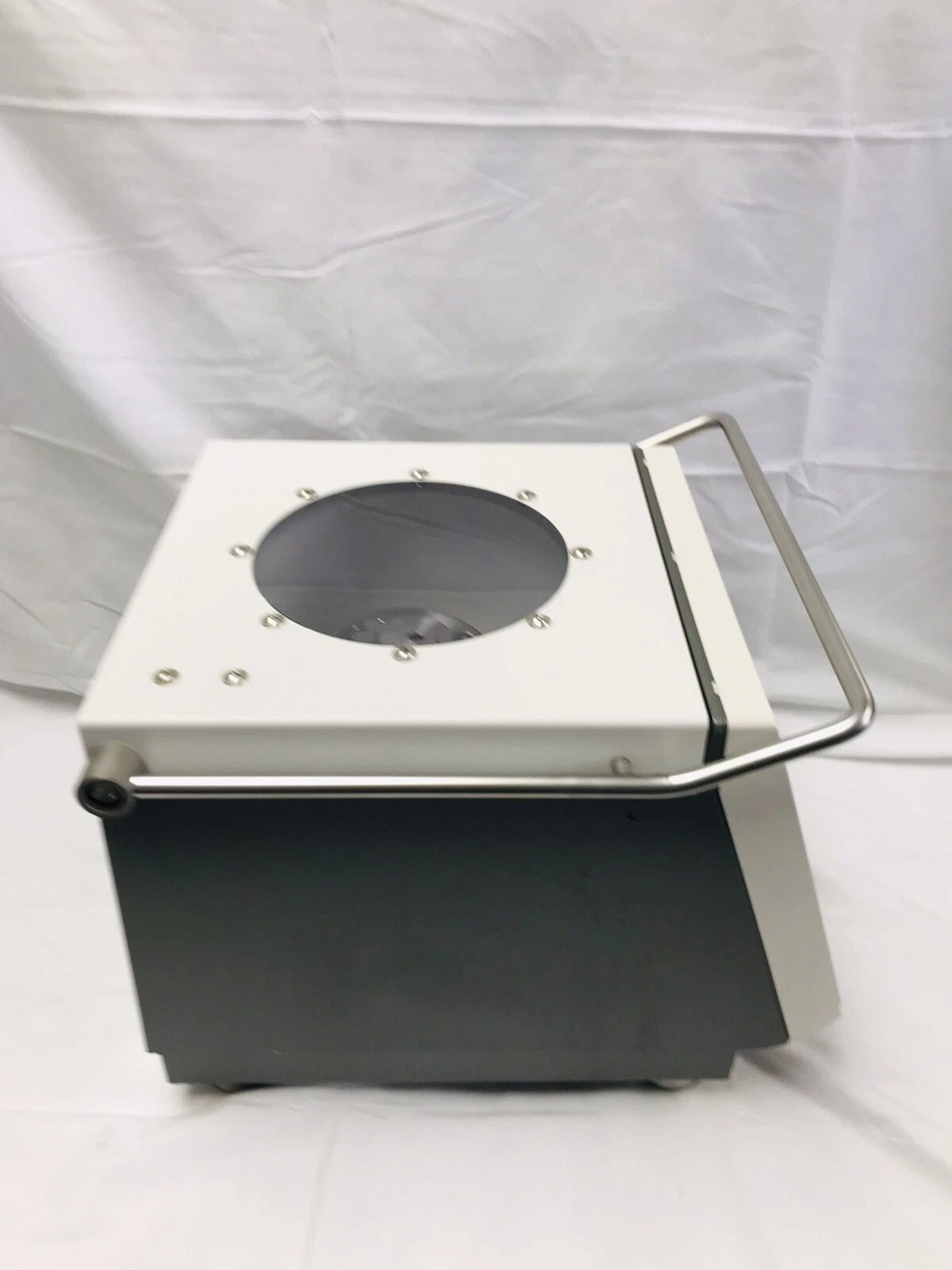 Roche MagNA Lyser Benchtop Homogenizer