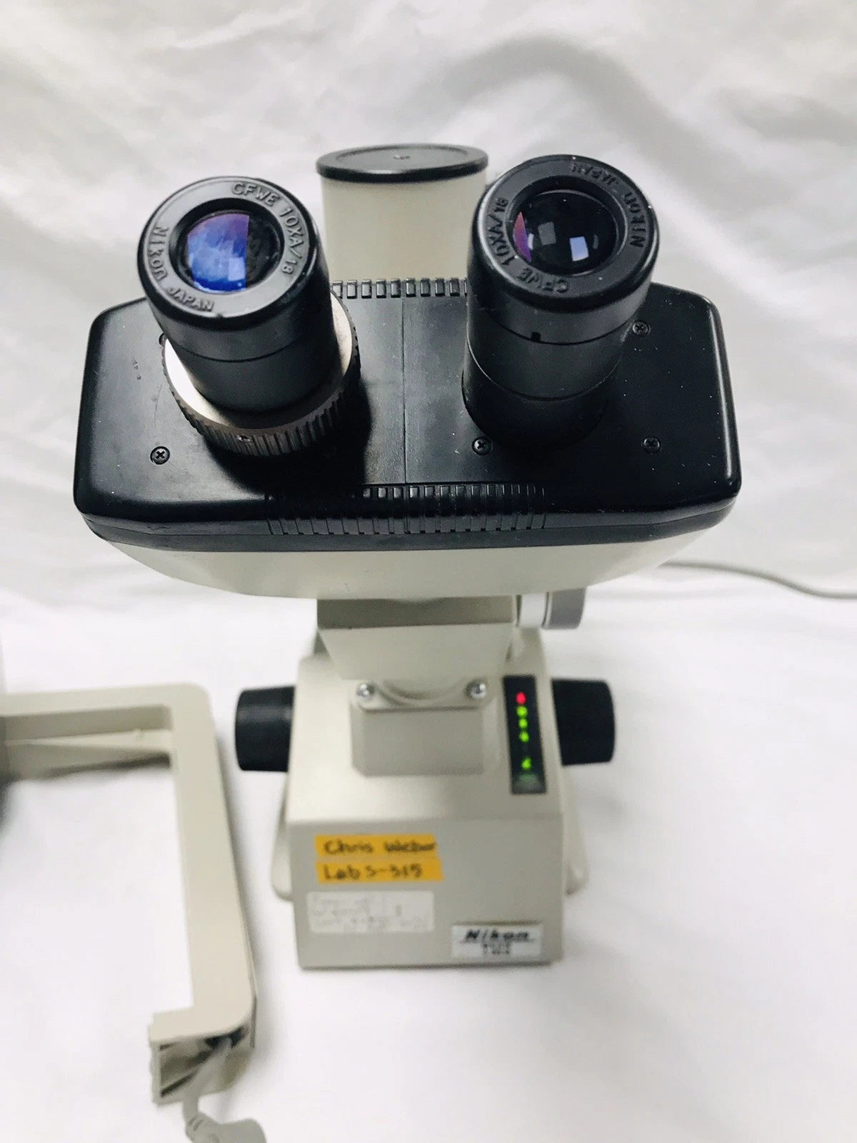 Nikon Inverted Microscope TMS with 3 Objectives AS-IS Parts / Repair 4x 10x 20x