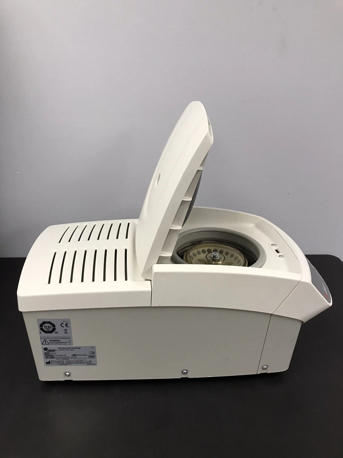 Beckman Coulter Refrigerated Microfuge 20R with Rotor W/Lid Tested Video B31612