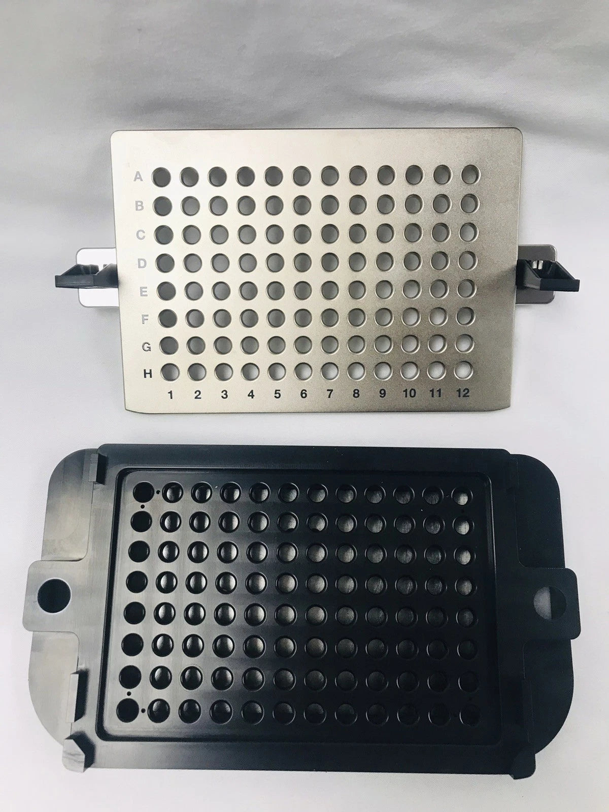 Bio-Rad QX200 Droplet Reader Plate Holder 12006834